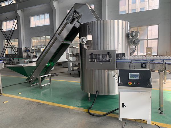 Detalhes da Máquina Desembaralhadora de Garrafas Automática