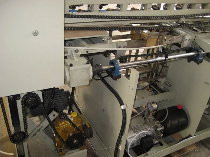 Automatic High Speed Wet Glue Metal Tins Cans Labeling Machine