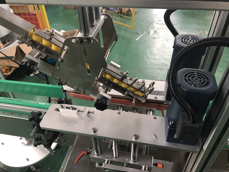 Automatic Press Snap Capping Machine Details