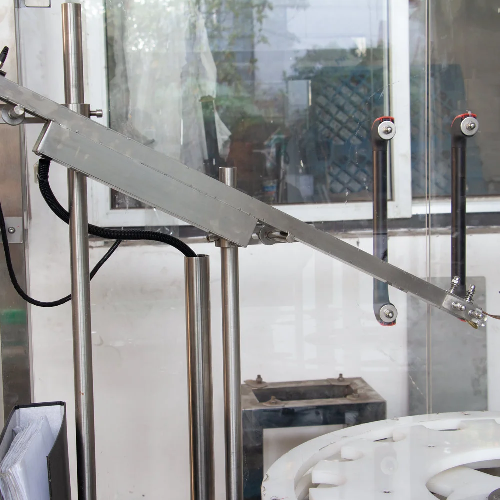 Automatic ROPP Capping Machine Details