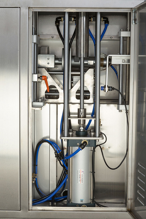 Semi-Automatic-Ultrasonic-Tube-Filler-And-Sealer-Machine-Details