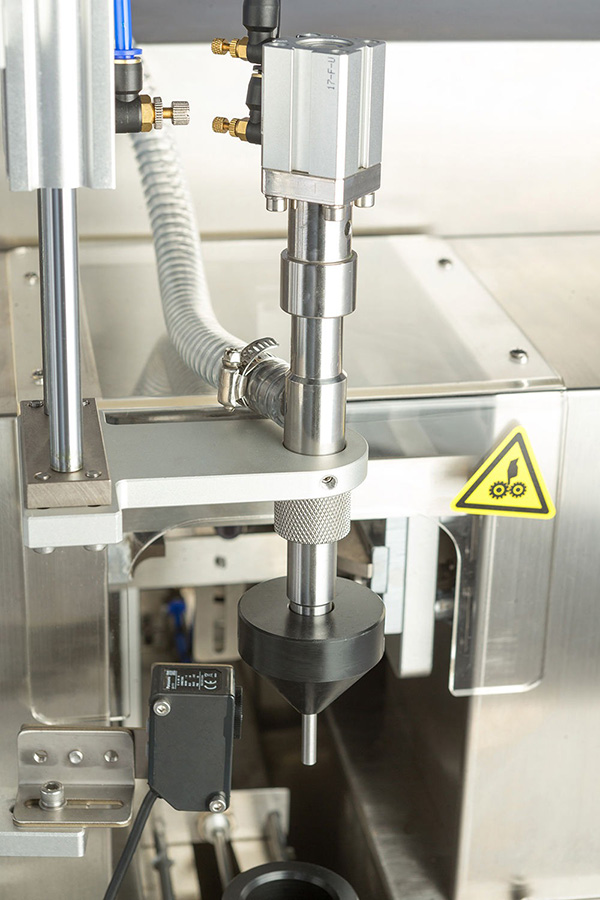 Semi-Automatic-Ultrasonic-Tube-Filler-And-Sealer-Machine-Details