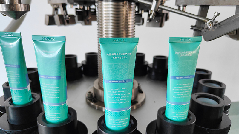 VK-TFS-006A Semi Automatic Aluminum Tube Filling And Sealing Machine