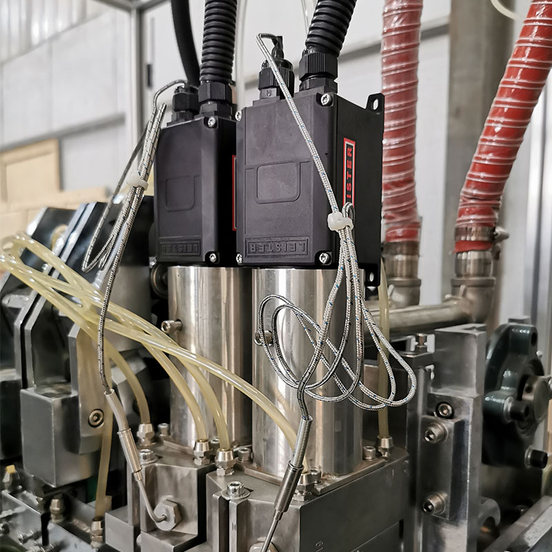 VK-TFS-100 High Speed Tube Filling And Sealing Machine Details