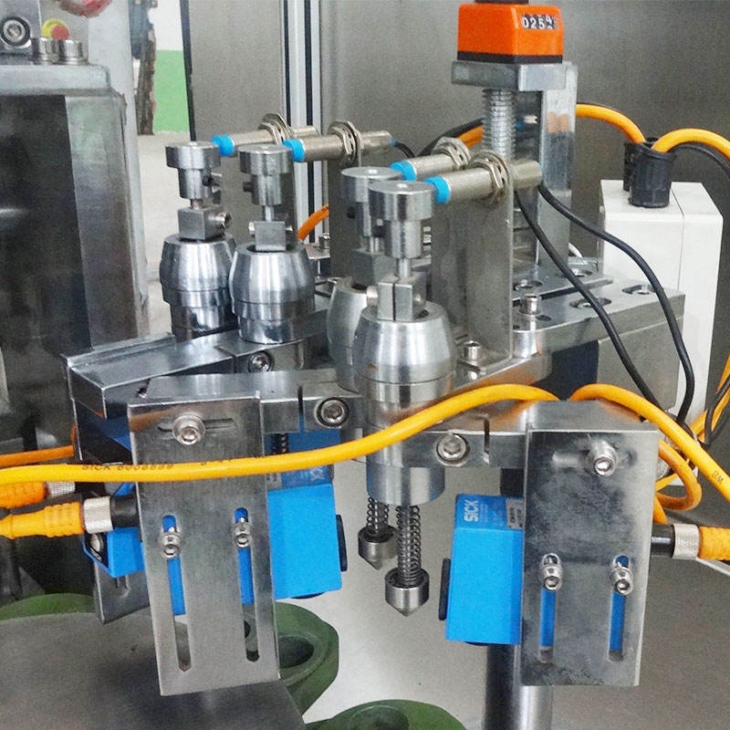 VK-TFS-100 High Speed Tube Filling And Sealing Machine Details