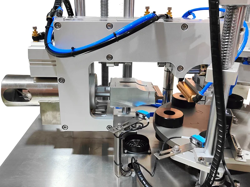 VK-UTS-006D Rotary Ultrasonic Tube Sealing Machine Details